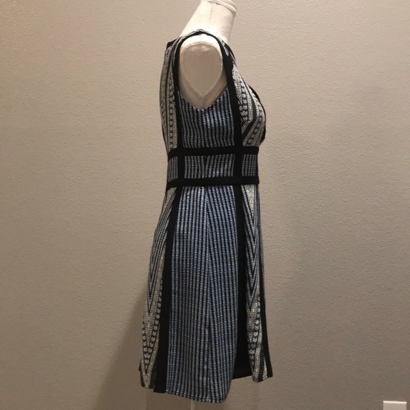 Fitted dress by BCBG - Picture 3 of 4